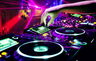 Corporate DJ with turntable at the event