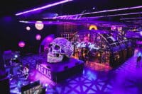 Area15 a room with big skull full of neon lights
