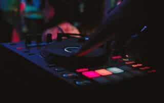 DJ mixer equipments