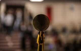 Microphone